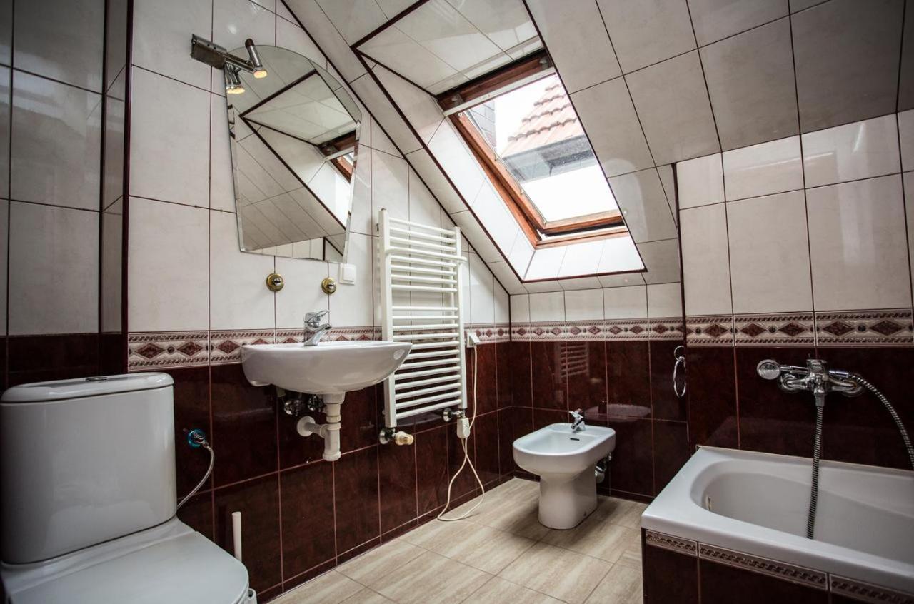 Hostel Florencja Wieliczka Ngoại thất bức ảnh